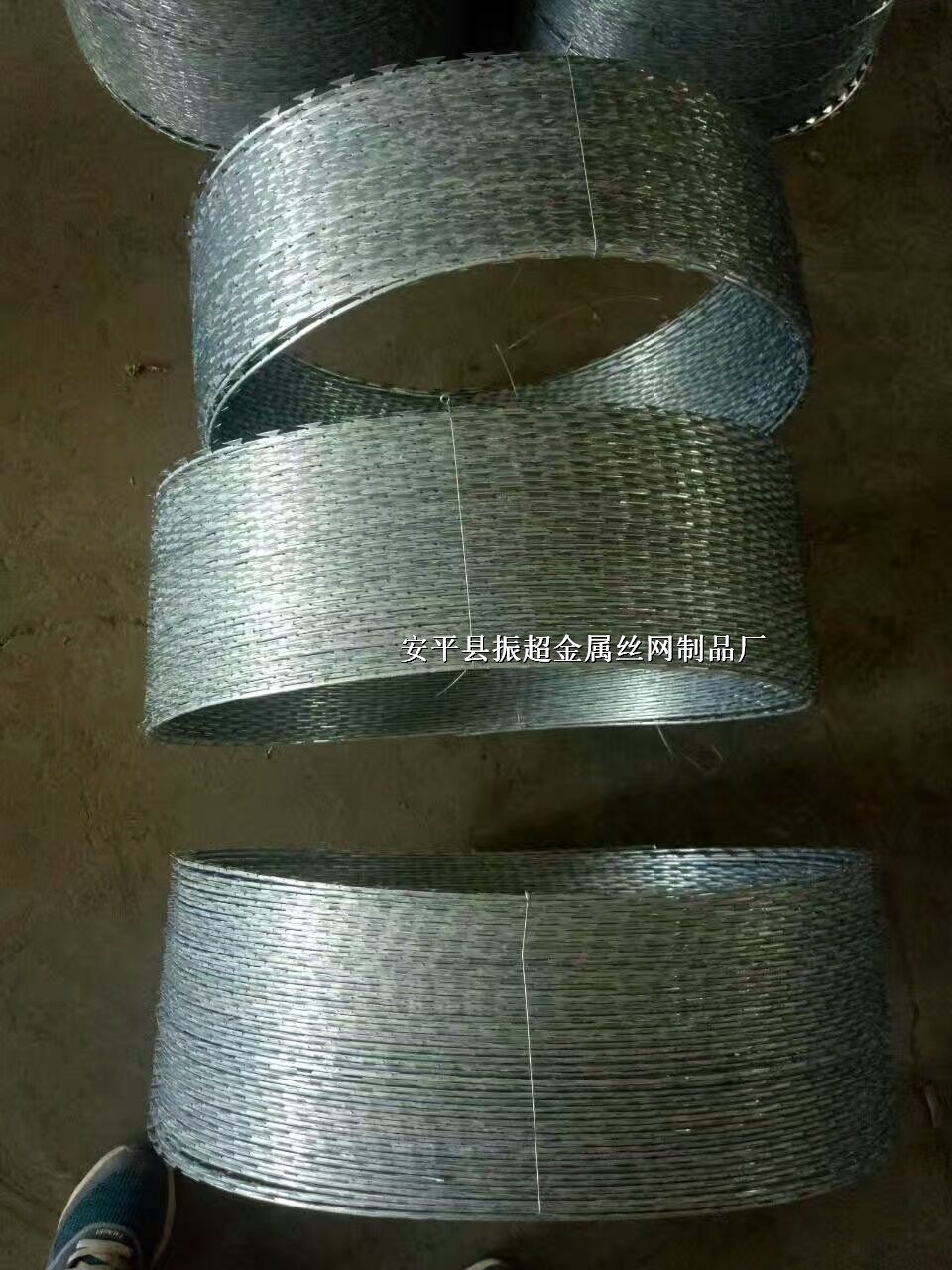 不锈钢刀片刺网http://www.zhenchaosw.com